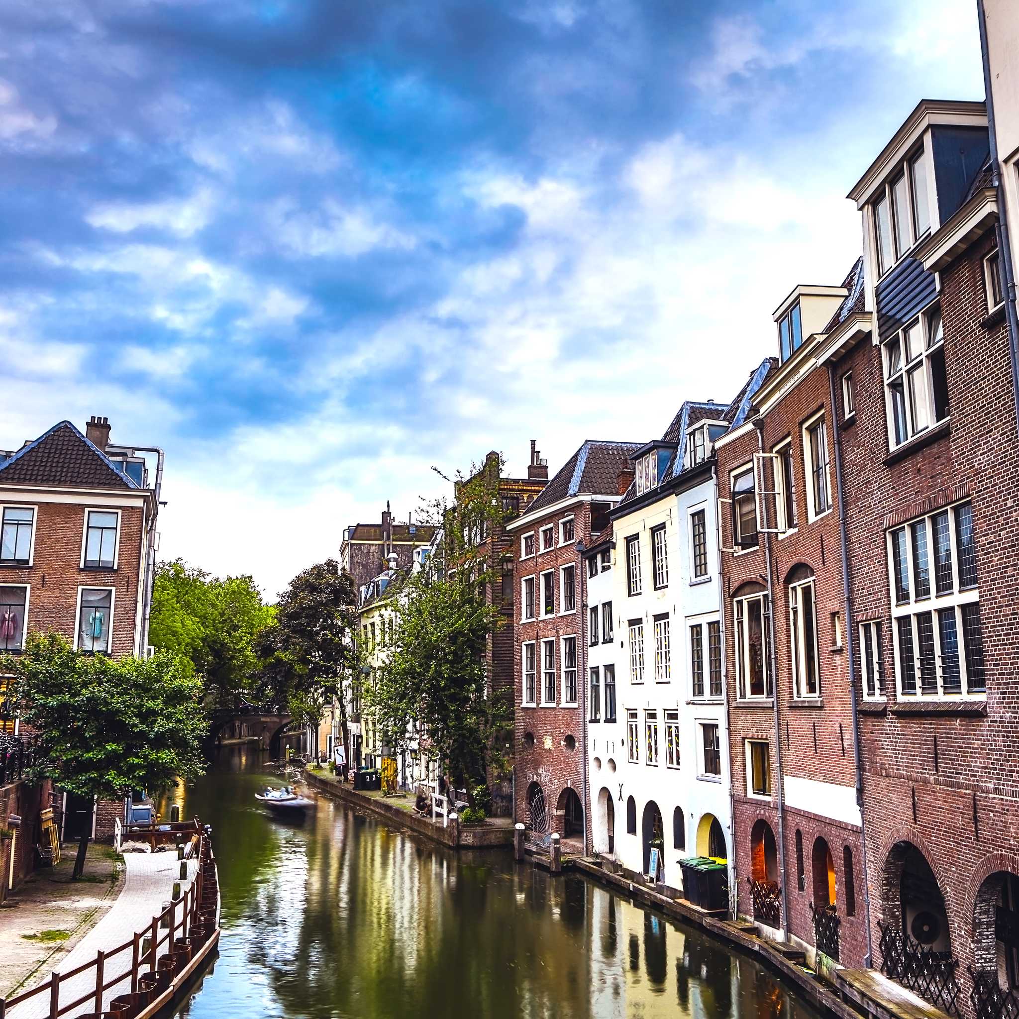 Private car transfers in Netherlands from Utrecht