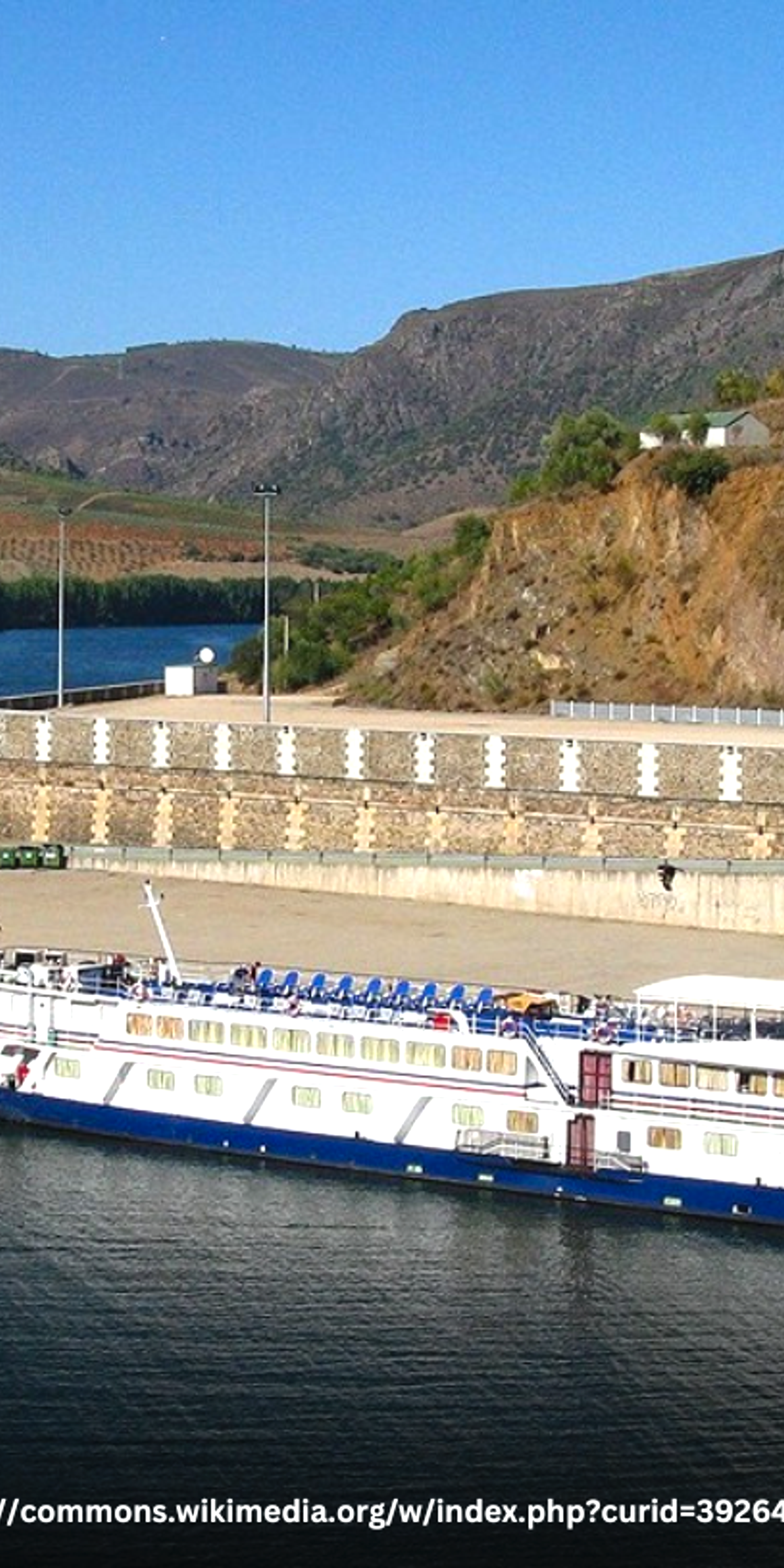 Vega De Terrón Pier