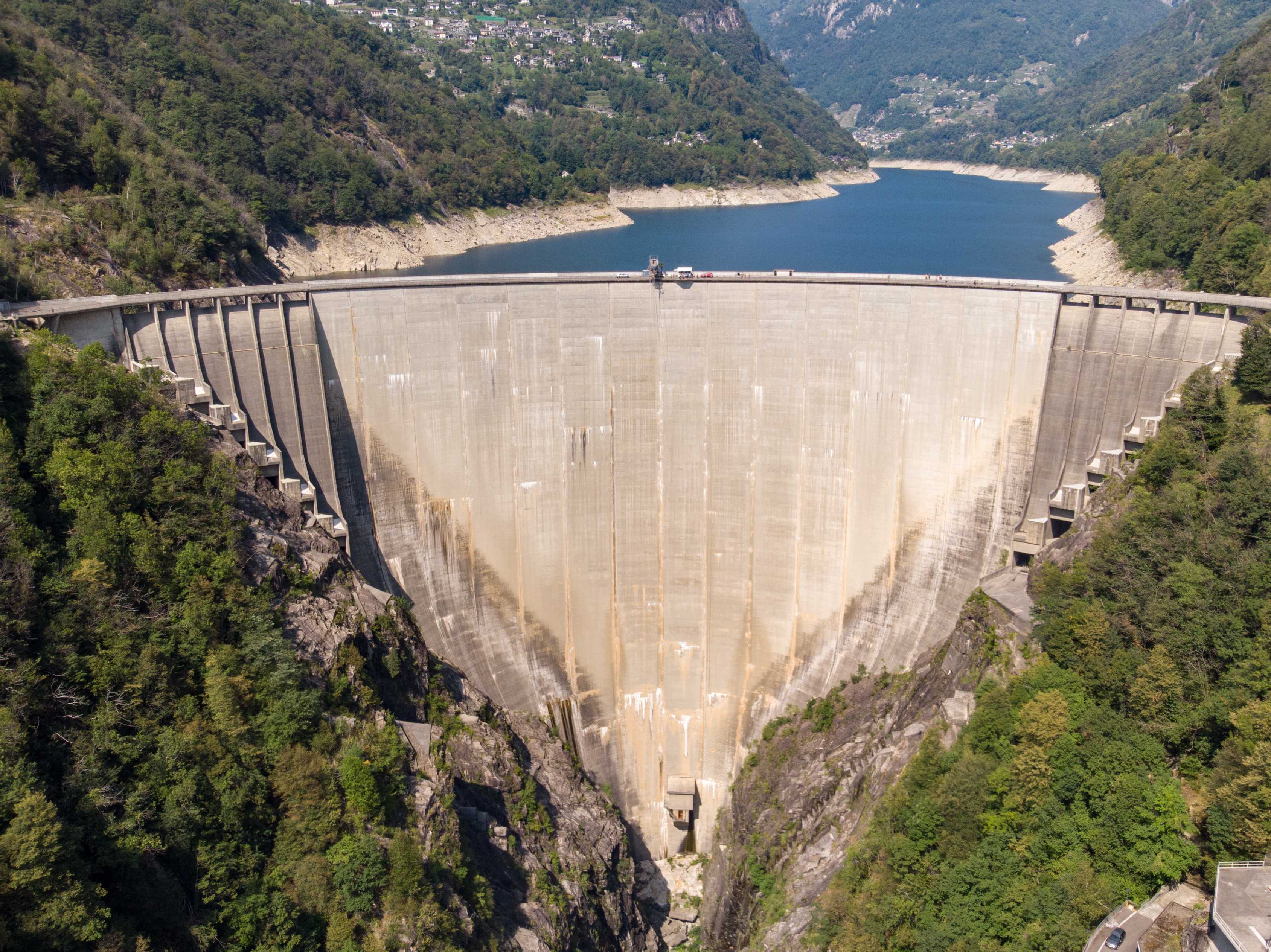 Private Day Trip from Lucerne to Verzasca Dam and Foroglio Village