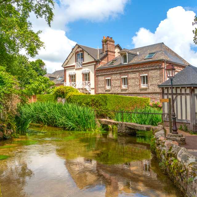 Le Havre to Dieppe and Veules-les-Roses: Private day trip