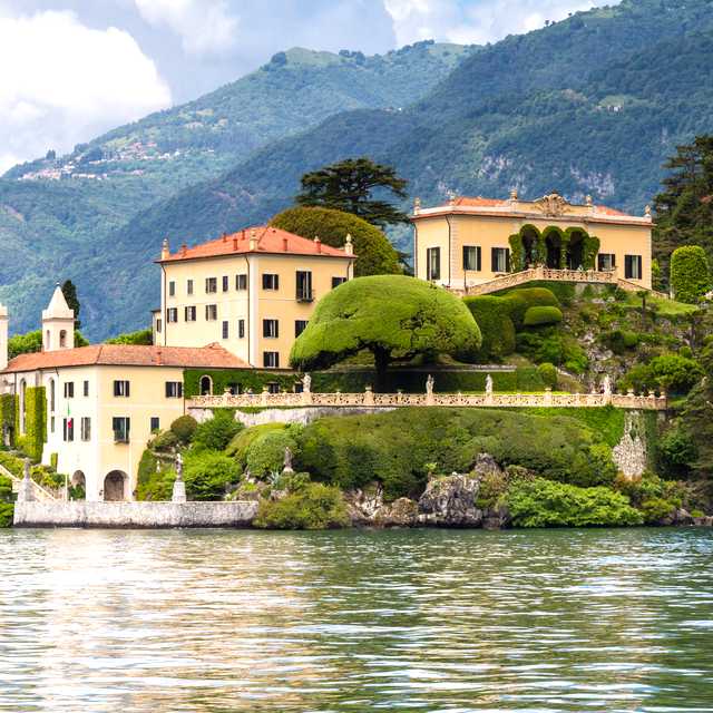 Bellagio to Como and Villa del Balbianello: Private day trip