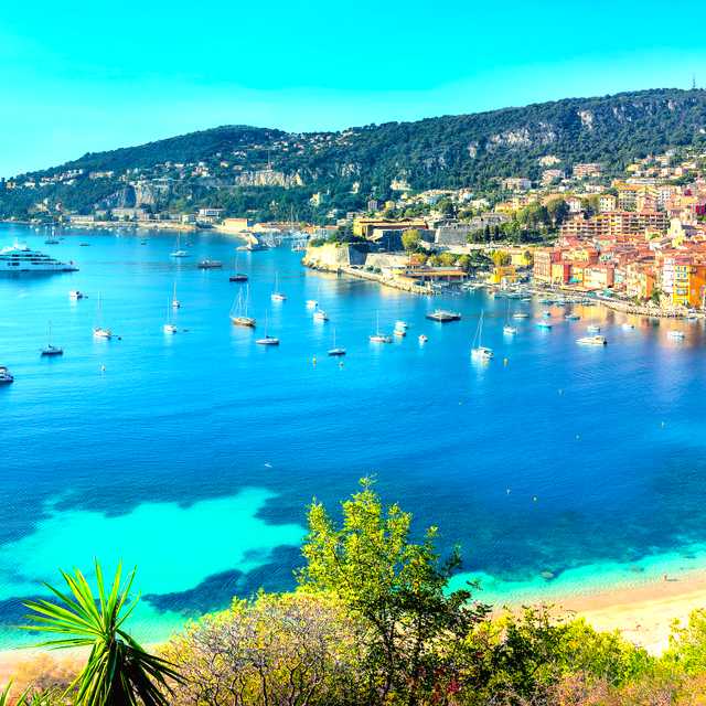 Maßgeschneiderte Fahrten für Effortless trips around the French Riviera - Private Transfers von Daytrip