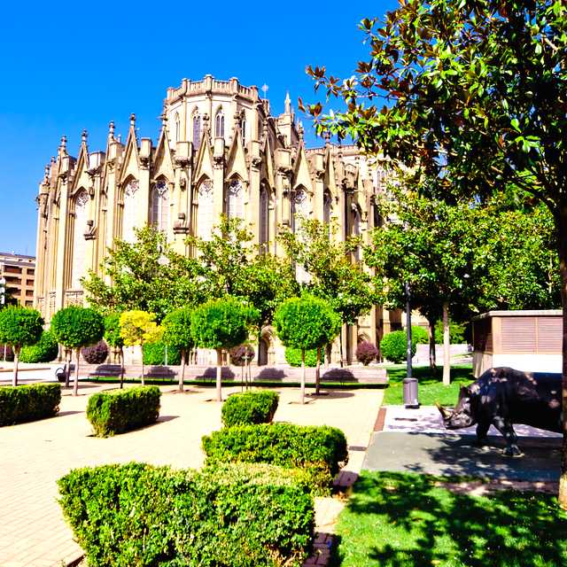 San Sebastian to Vitoria-Gasteiz and Logrono: Private day trip