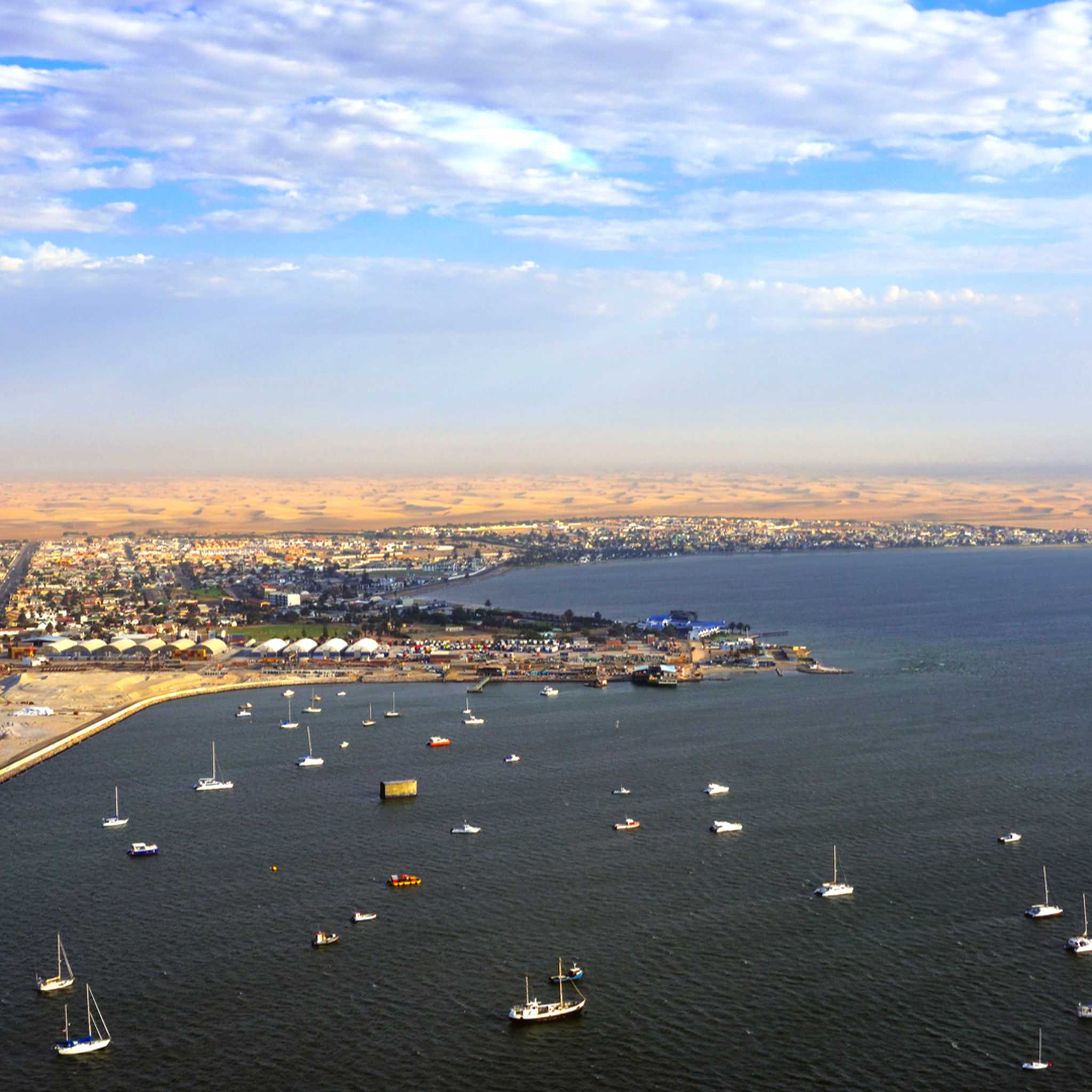 Private car transfers in Namibia from Walwis Bay