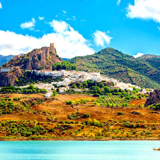 Marbella to Ronda and Zahara de la Sierra: Private day trip