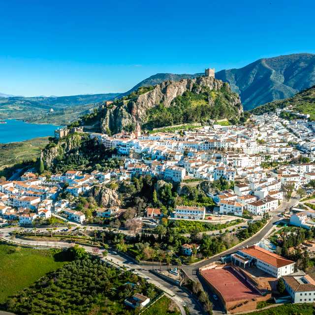 Malaga to Zahara de la Sierra: Private day trip