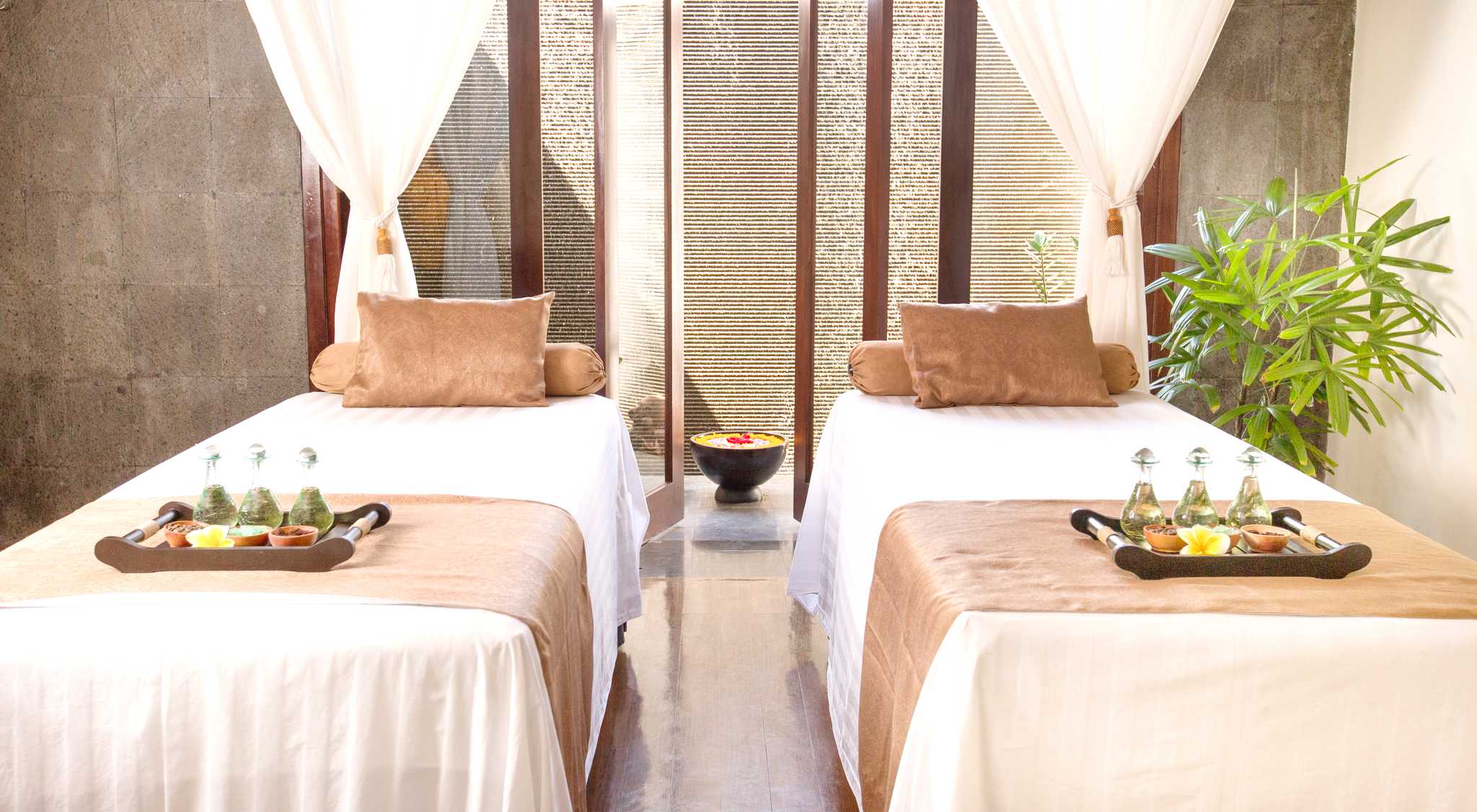 Amman ์์ ์ถ๋ฐํ๋ ๊ฐ์ธ ๋น์ผ ์ฌํ ์ต์
