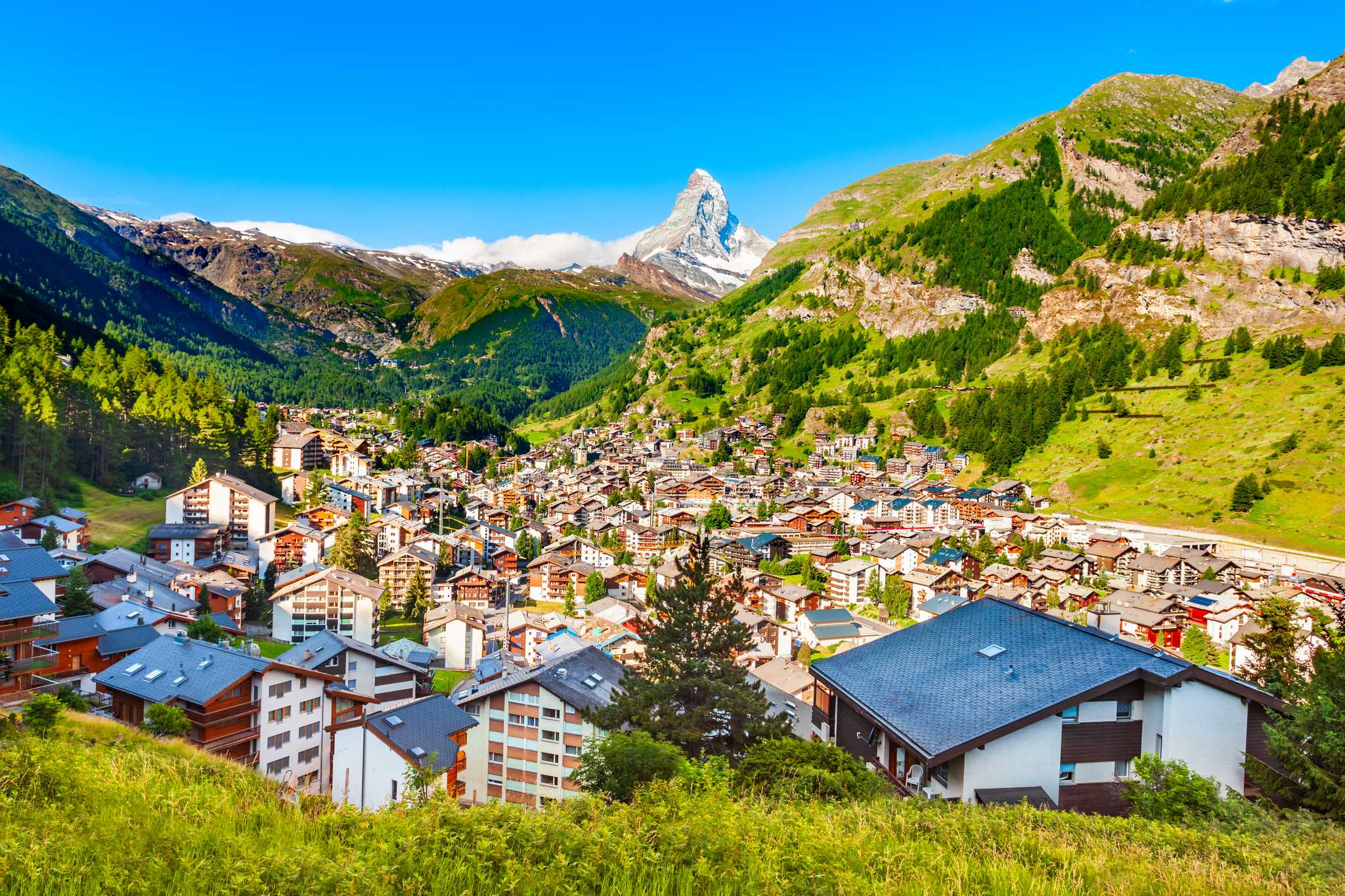 Arrêt de l'itinéraire à Täsch lors d'une excursion privée d'une journée depuis Lugano