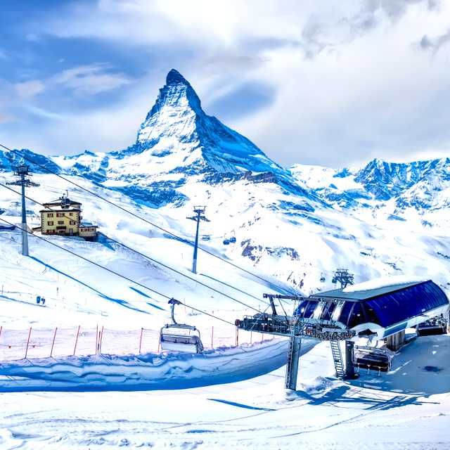 Como City to Zermatt-Tasch station: Private day trip